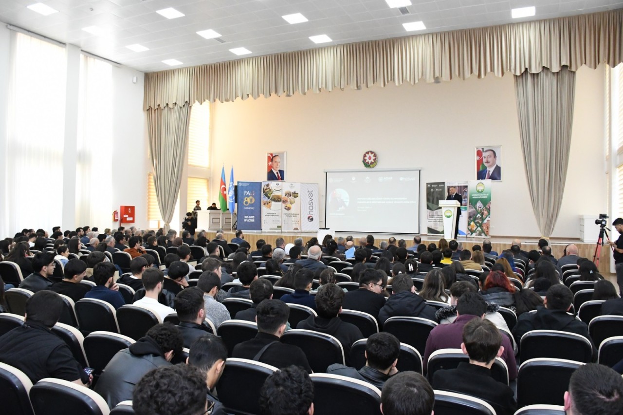 ADAU-da fermerlər üçün heyvan sağlamlığı üzrə təlim keçirilib - FOTOLAR